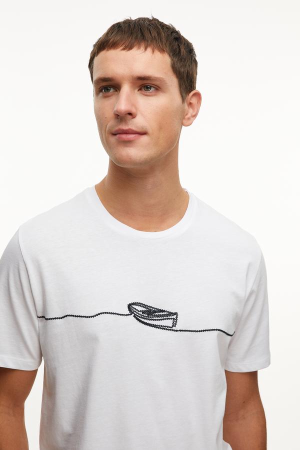 NAKIŞLI BİSİKLET YAKA KISA KOLLU T-SHIRT